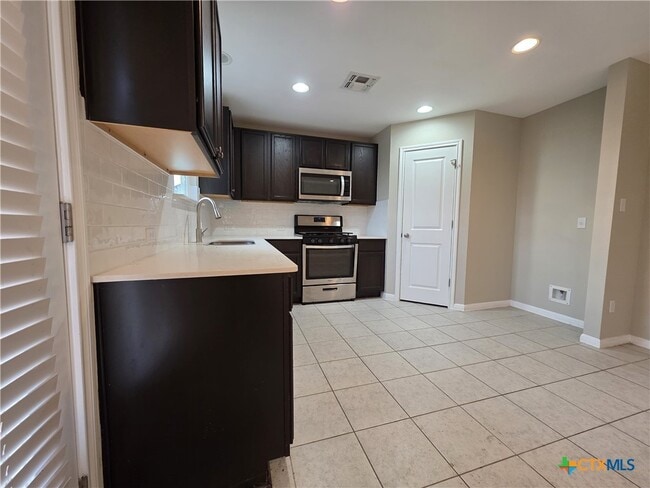 Photo - 130 Frasier Dr