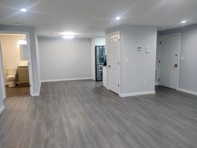 Photo - 108 Norton Ave Unit 9