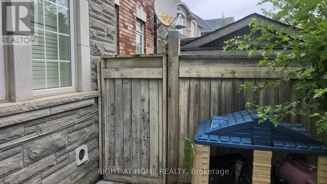 Photo - 1 Via Avellino Rd