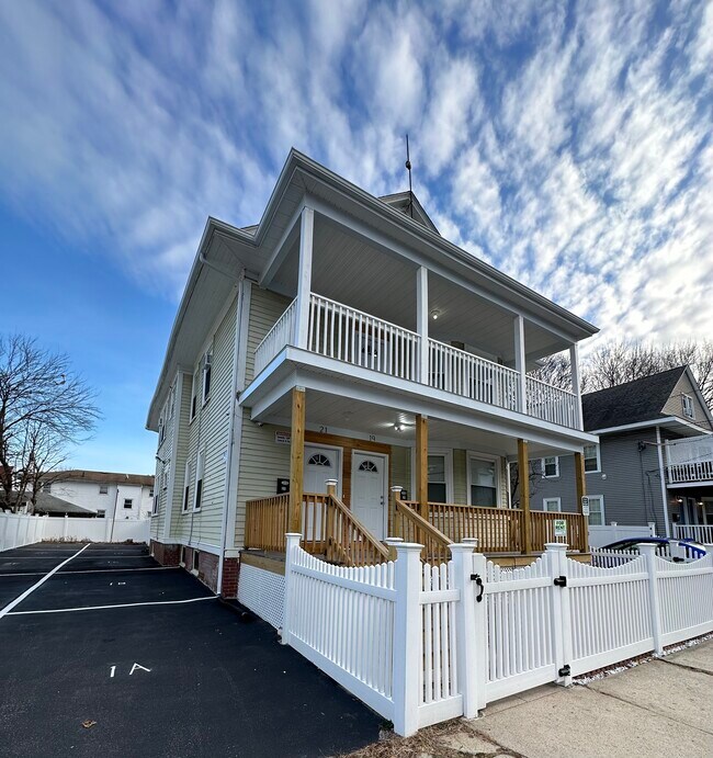 21 Radcliffe Ave Apartamentos Providence, RI