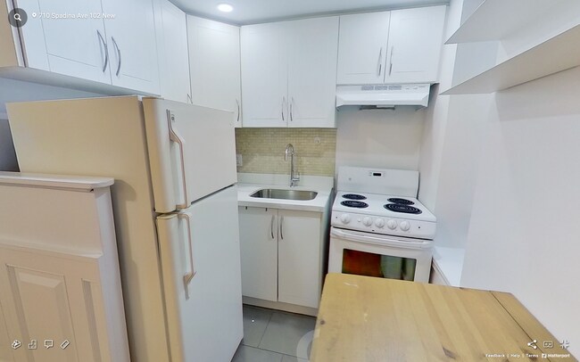 710 Spadina Ave. Unit 102
