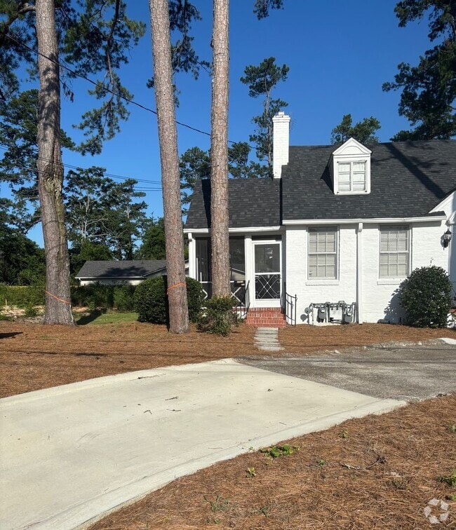 Building Photo - 601/601 1/2 PEACHTREE ROAD Unit 603 PEACHTREE ROAD Rental