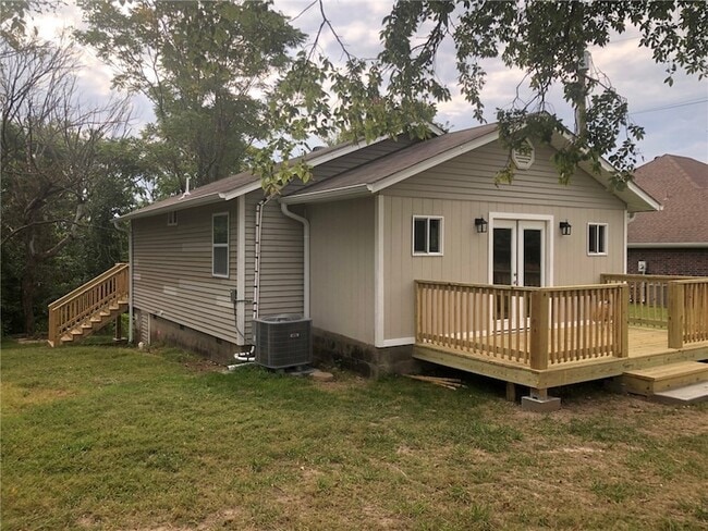 Building Photo - 12440 Ervin McGarrah Rd Rental