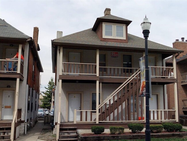 Building Photo - 40 E 11th Ave Unit 40#B