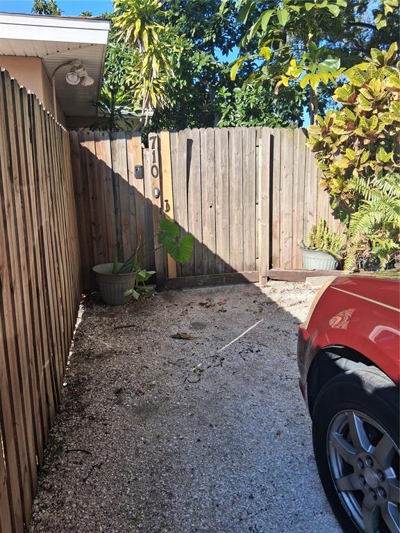 Photo - 710 4th Ave NW