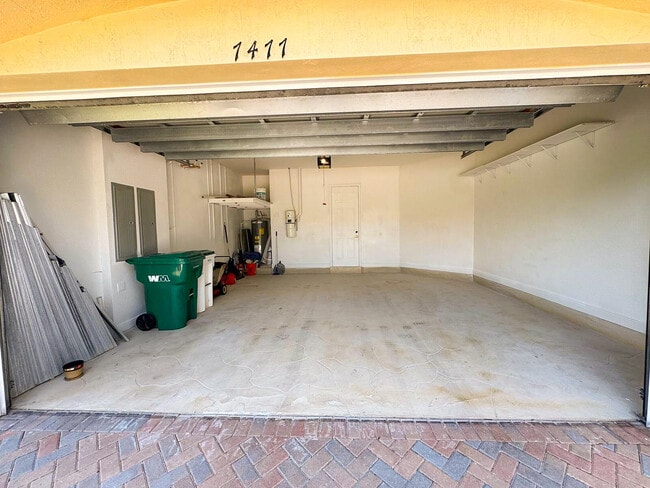 Photo - 7477 NW 114th Terrace