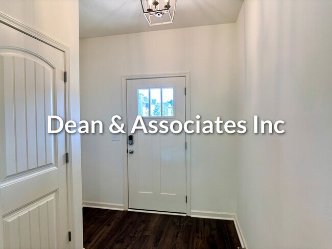 Photo - 464 Crossbridge Rd