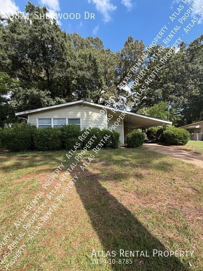 Building Photo - 3871 Sherwood Dr