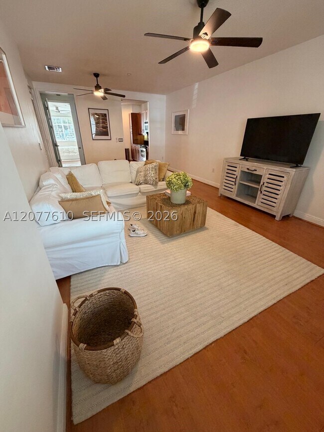 Photo - 357 SW 13th St Unit 357
