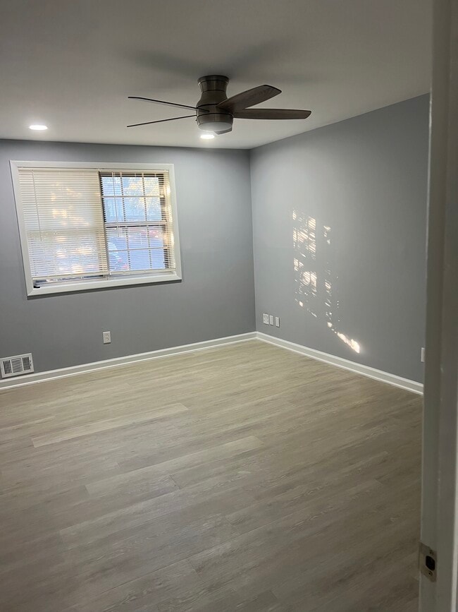 Photo - 1151 Rankin St