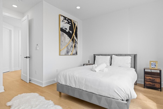 1726 H St NE Unit SI ID1626363P