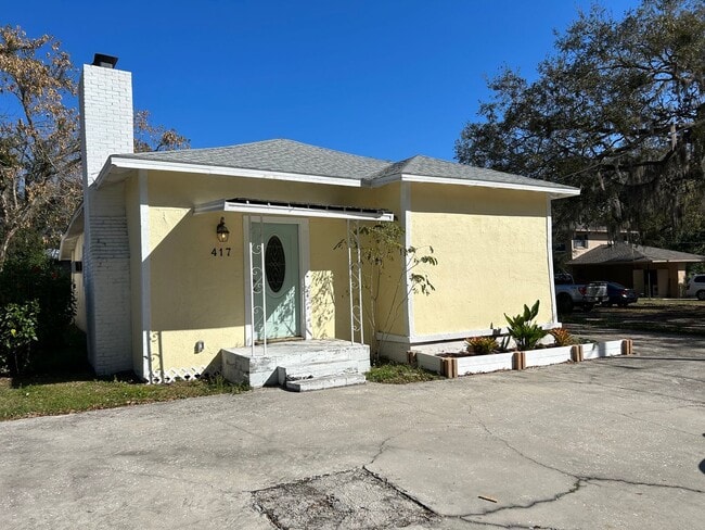Building Photo - 417/419 Ave B NE Unit 419