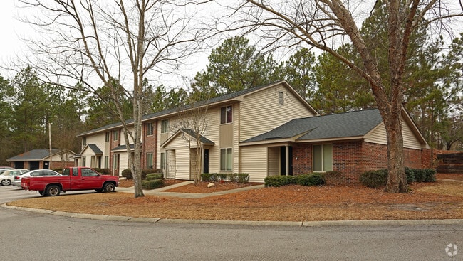 Photo - Steeplechase Apartments