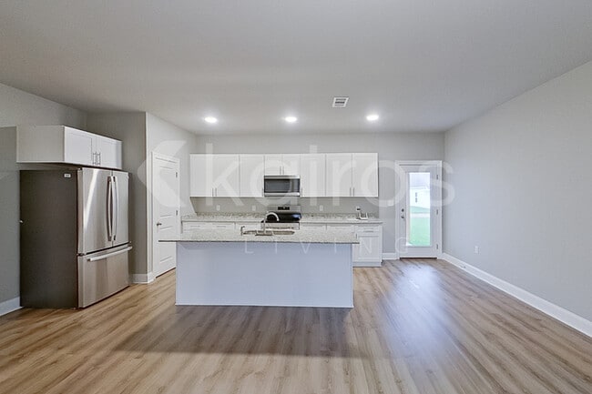 Photo - 22844 Monterey Ave