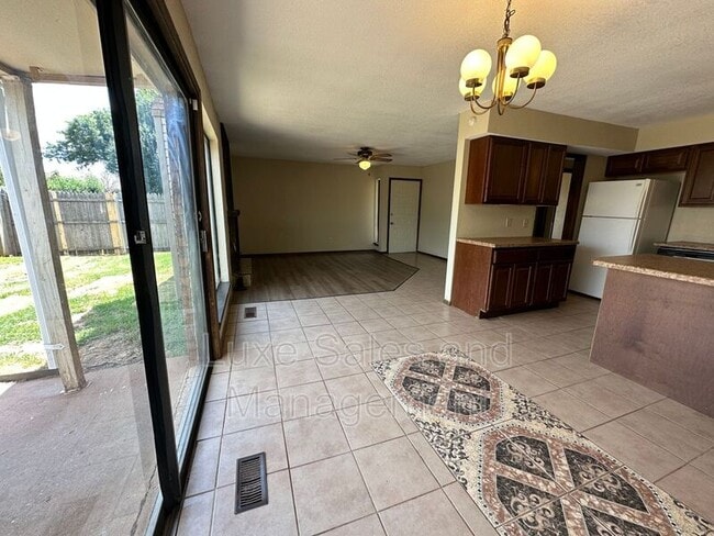 3718 Southwind Ave
