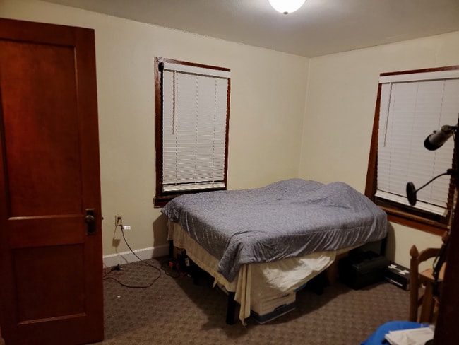 Photo - 1019 E 8th St Unit 1019