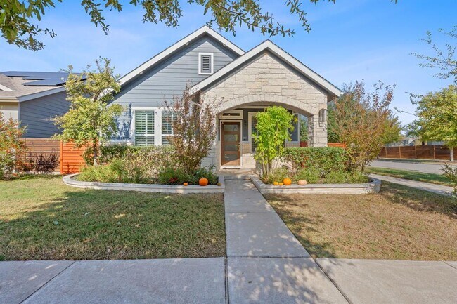 Building Photo - 5720 Baythorne Dr