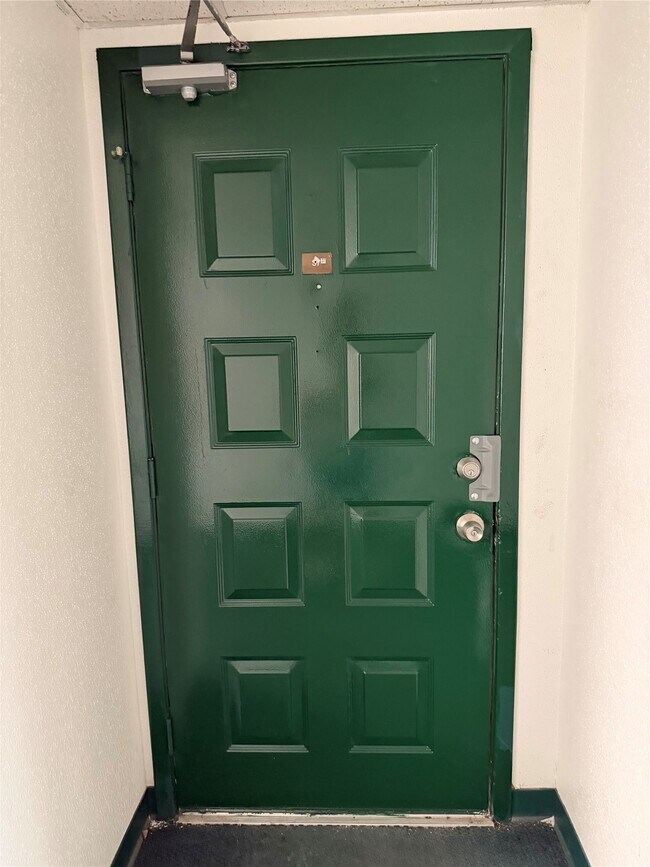 Photo - 2816 S Bartell Dr Unit 37