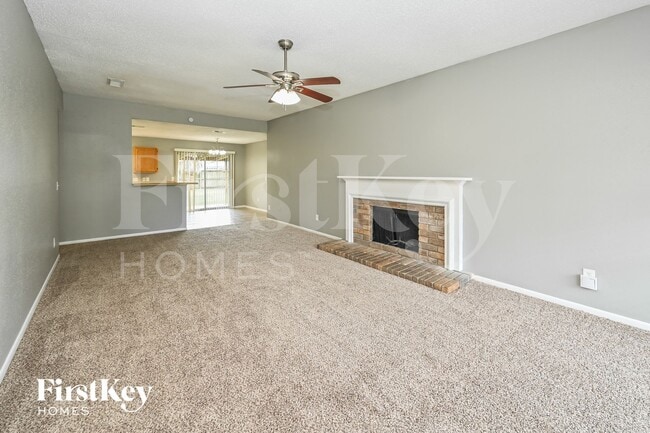 Photo - 18007 Sagecroft Dr