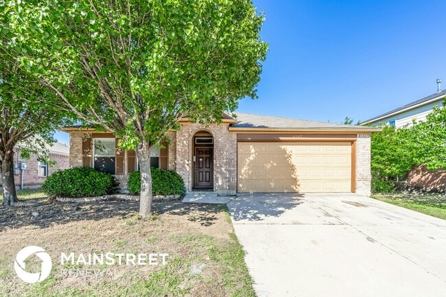 Building Photo - 6909 Baybridge Dr