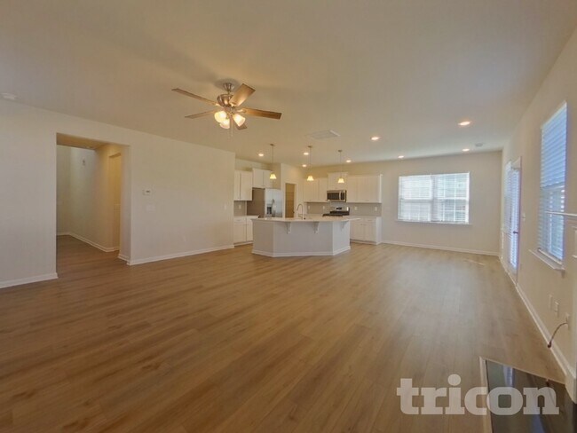 Photo - 5810 Oak Br Cir