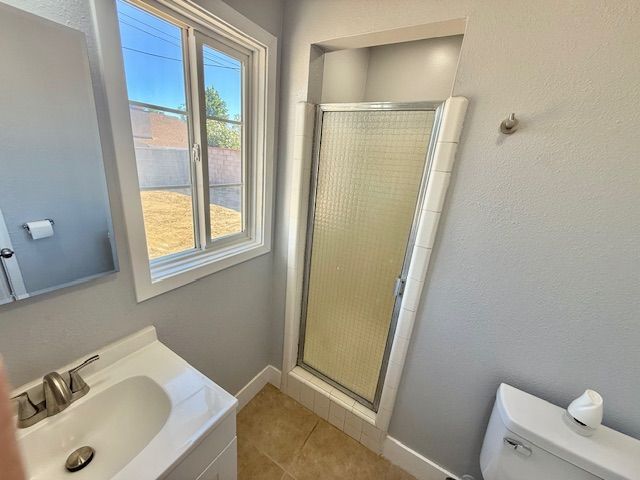 Photo - 271 E Ave. J