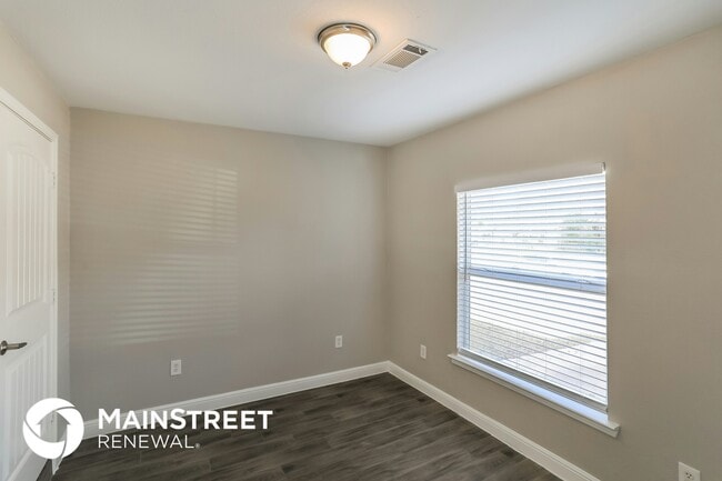 Photo - 1111 Glenn Dr