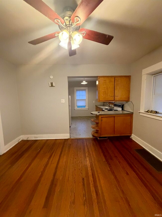 Photo - 1704 California Ave