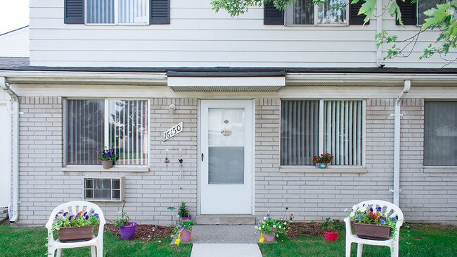 San Dee Townhomes