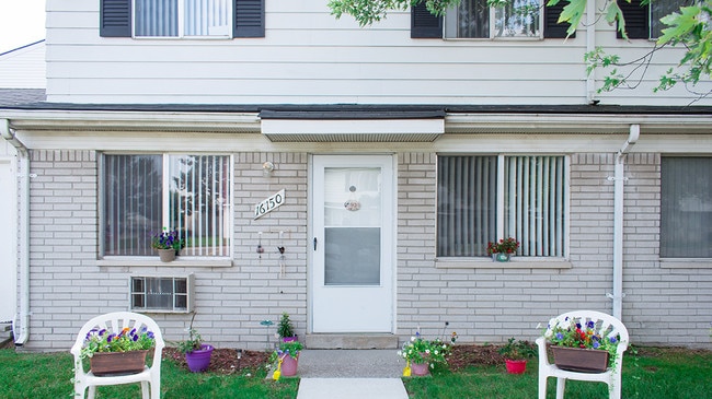 Photo - San Dee Townhomes