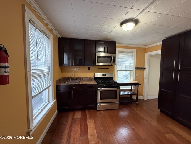 Photo - 406 4th Ave Unit 4