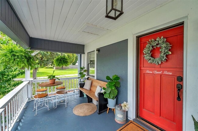 Photo - 16084 Stur St