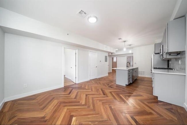 Photo - 408 Monroe St Unit 3