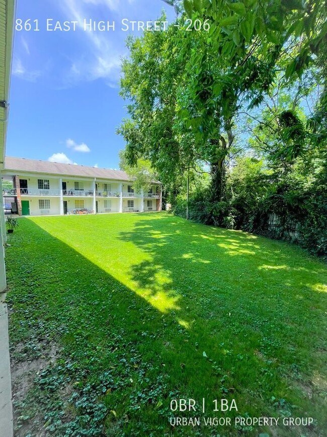 Photo - 861 E High St Unidad 206