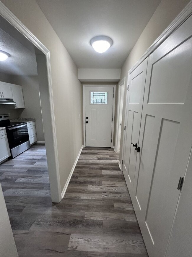 Photo - 1430 Stratton Pl Dr Unit B