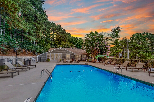 Rise at Signal Mountain Apartments