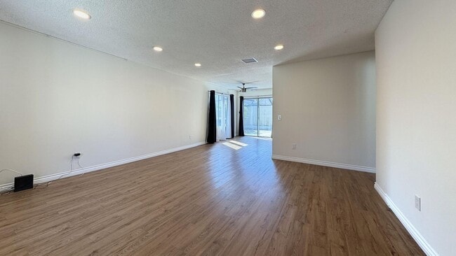 7920 Temecula Pl