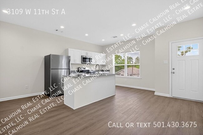 Photo - 3109 W 11th St