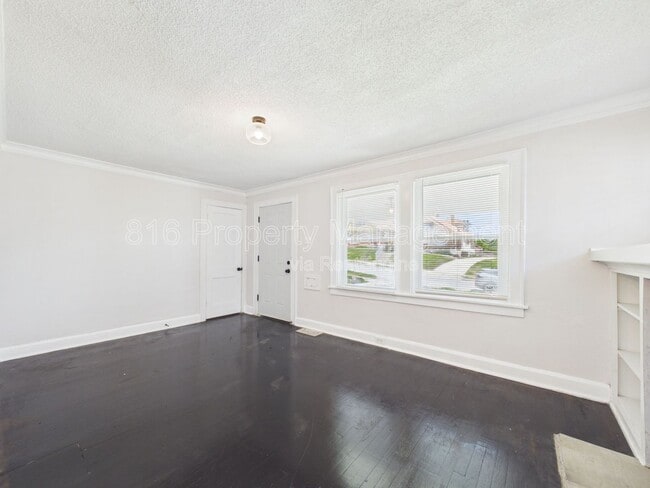Photo - 4140 College Ave