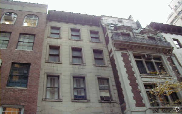 Photo - 37 West 54th Street