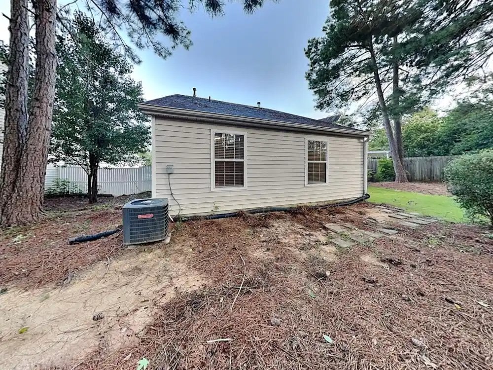 Photo - 740 Avening Ct