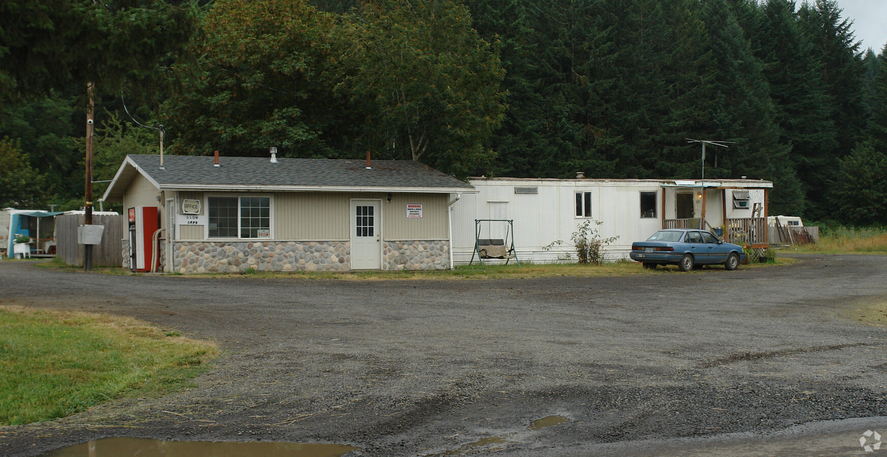 Saginaw Trailer Court - Saginaw Trailer Court Apartments