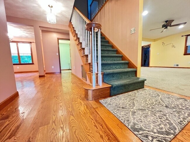 5 Kinney Ave