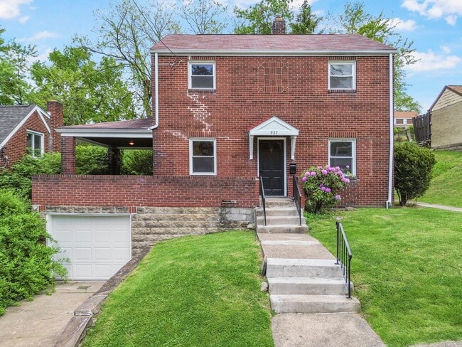 Building Photo - AVAILABLE NOW! Fully RENOVATED 3 bedroom in McKeesport!