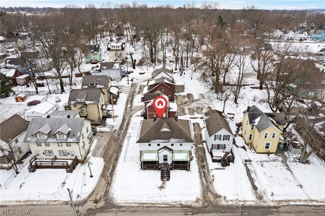 Photo - 378 Cross St