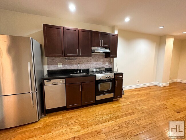 ATLANTIC AVENUE - ATLANTIC AVENUE Unit 3R