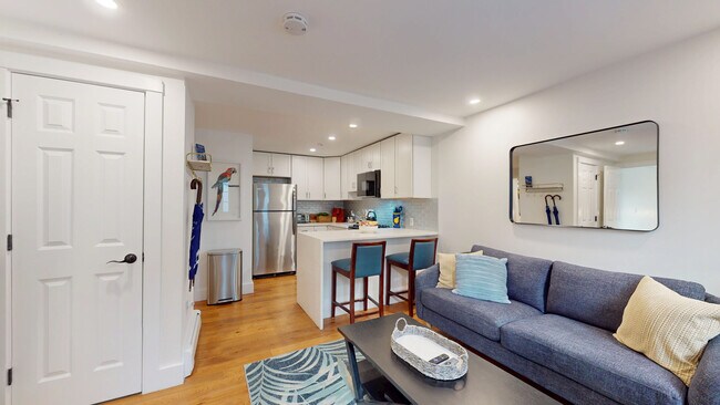 36 Montgomery St Unit A