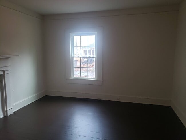 Photo - 1720 W Parker Rd