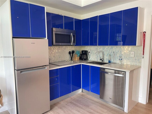 700 16th St Unit 108