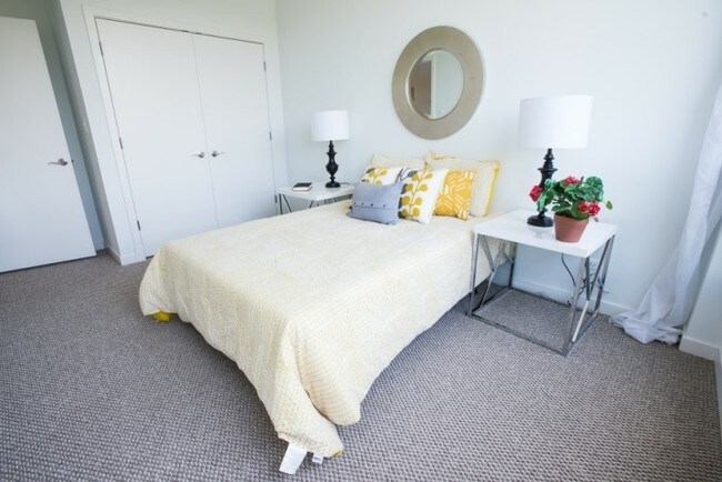 Photo - 5427 N Broadway